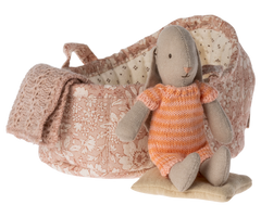 Bunny in Carry Cot, Micro - Peach