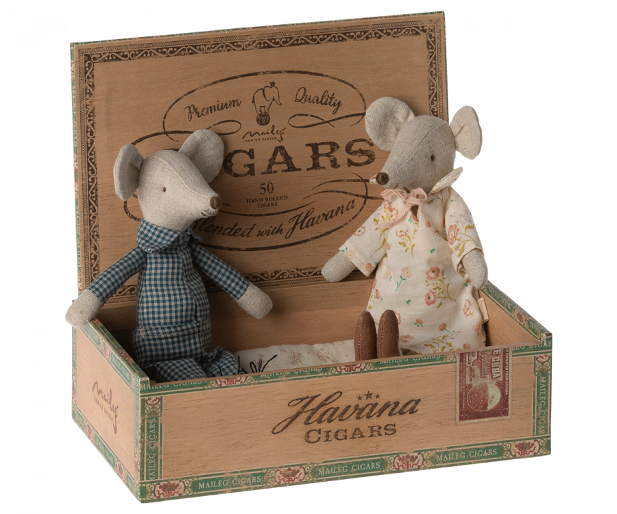 Grandma & in Cigarbox - Maileg Grandpa Mice USA